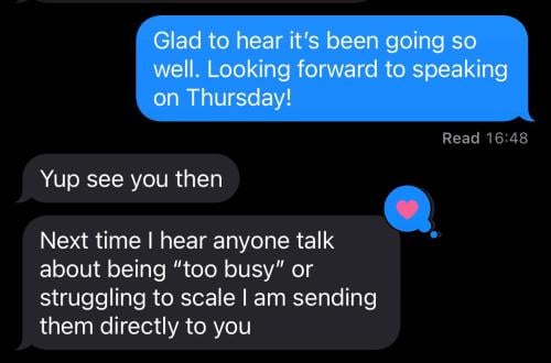 testimonial-chat-2